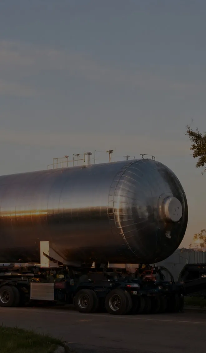 Robotic welding solution for industrial tanks and boiler manufacturing