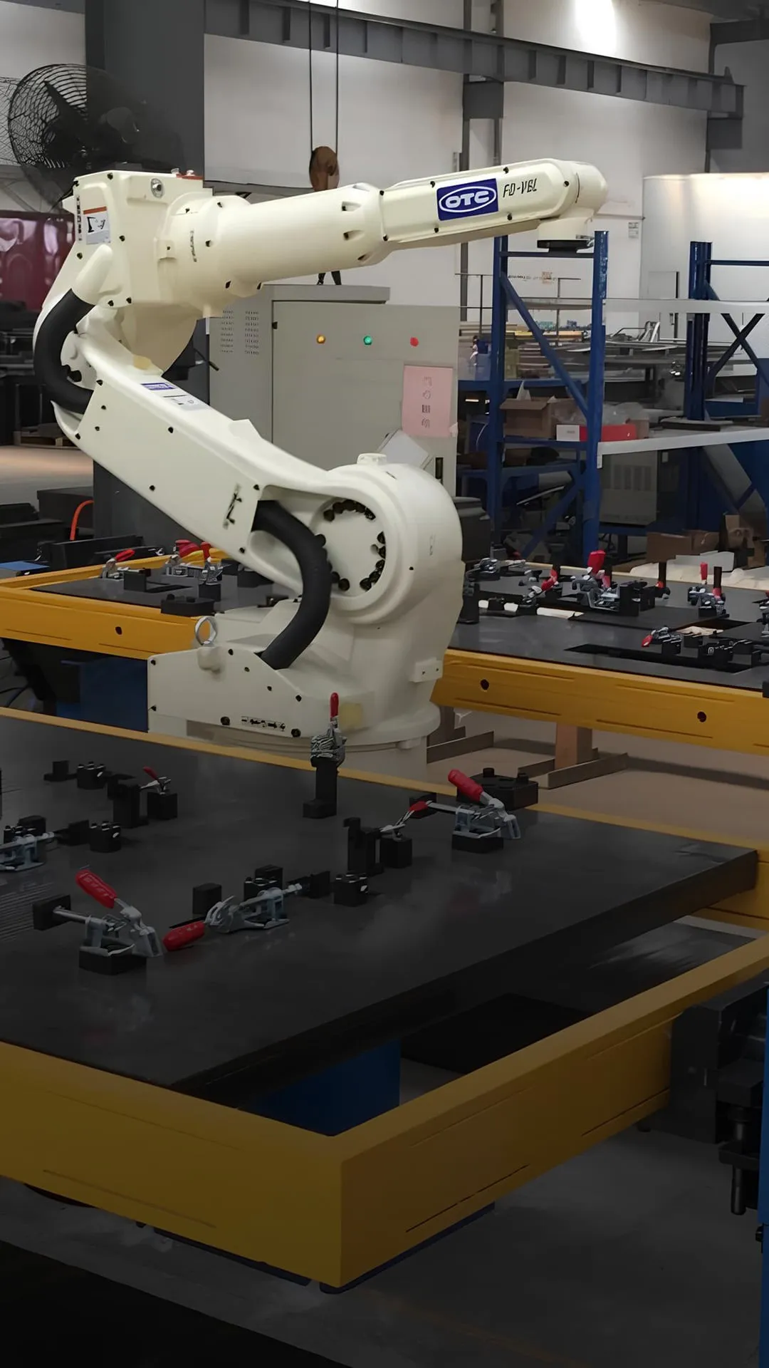 Robotic welding system for metal furniture frame manufacturing